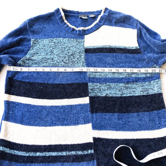 Vintage 90s Patchwork Knit Sweater Blue Striped | Retro - Picture 8 of 8